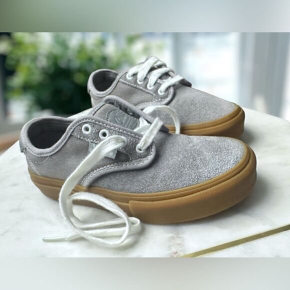 VANS Kids Pro Chima Ferguson Gum Sole Sneakers Shoes Grey Size 13 - Picture 3 of 16